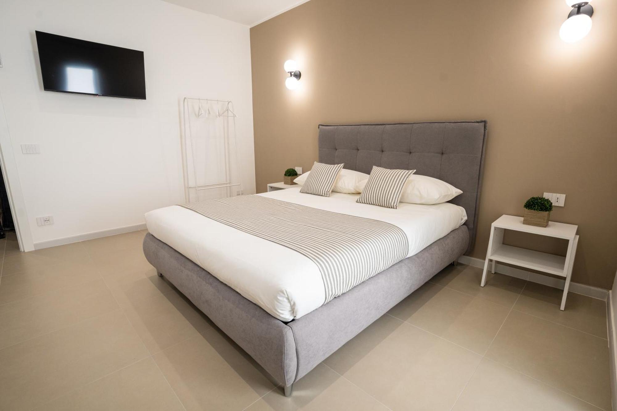 Dalmazia 38 Apartment Bari Luaran gambar